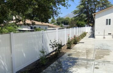 Essential Tips for Choosing the Right Los Angeles Vinyl Fencing Company