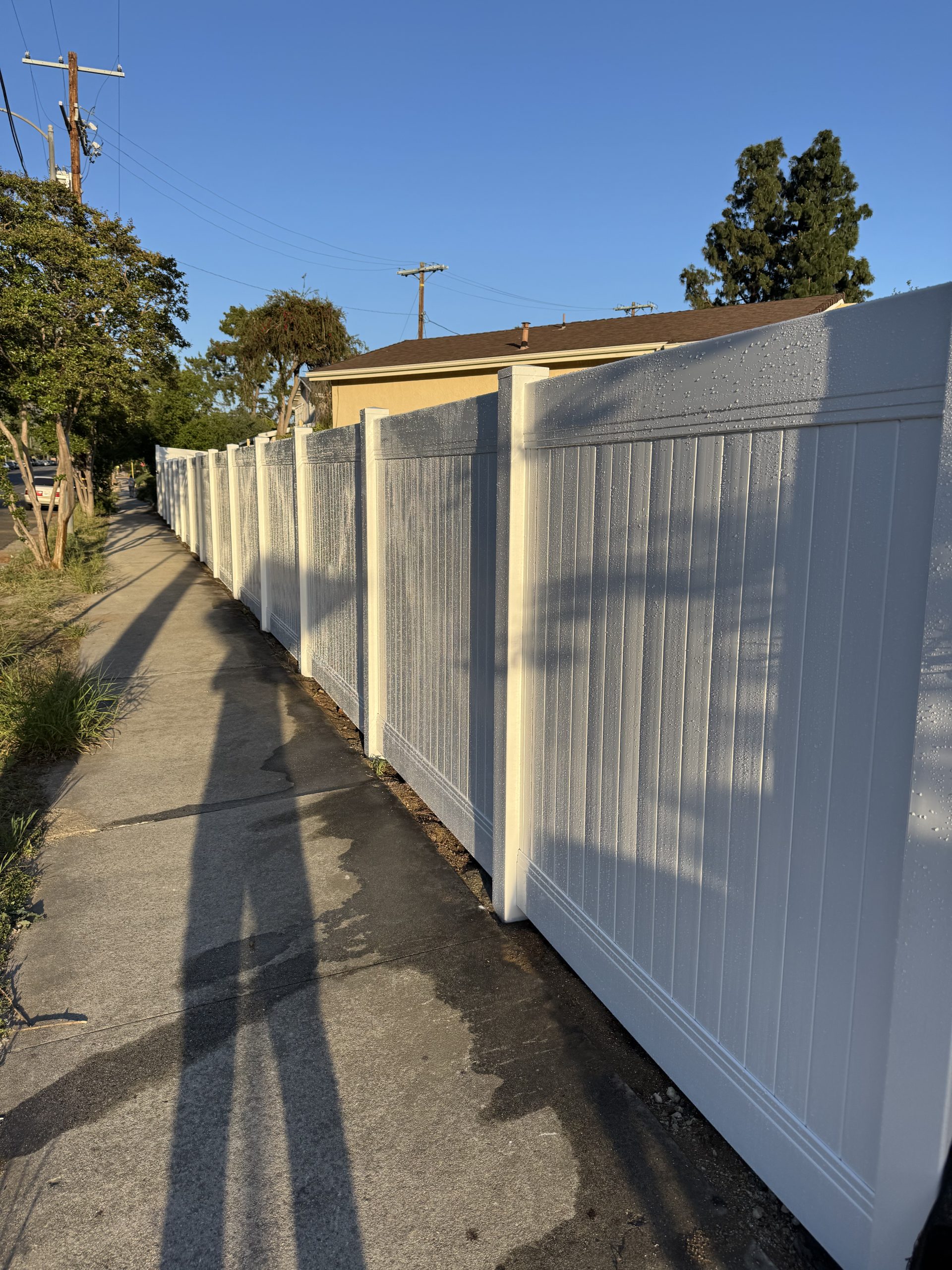 Azusa Vinyl Fence Manufacturing and Installation